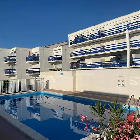 4 Pers Avec Terrasse, Wifi, Piscine, A 2 Pas De La - Parking Prive - Fr-1-81-115 Daire *